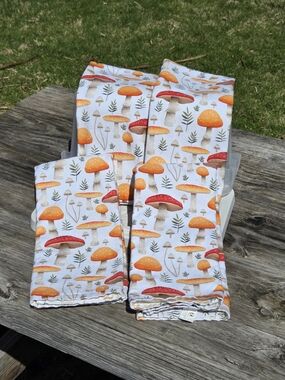 Mushroom Print Dining Napkins - Orange & Red